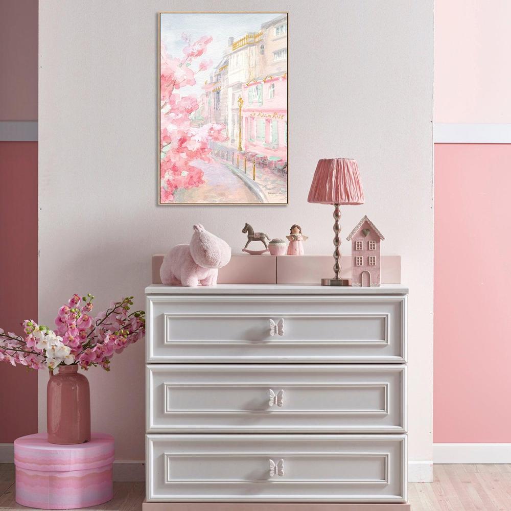 Pastel Paris, Style E