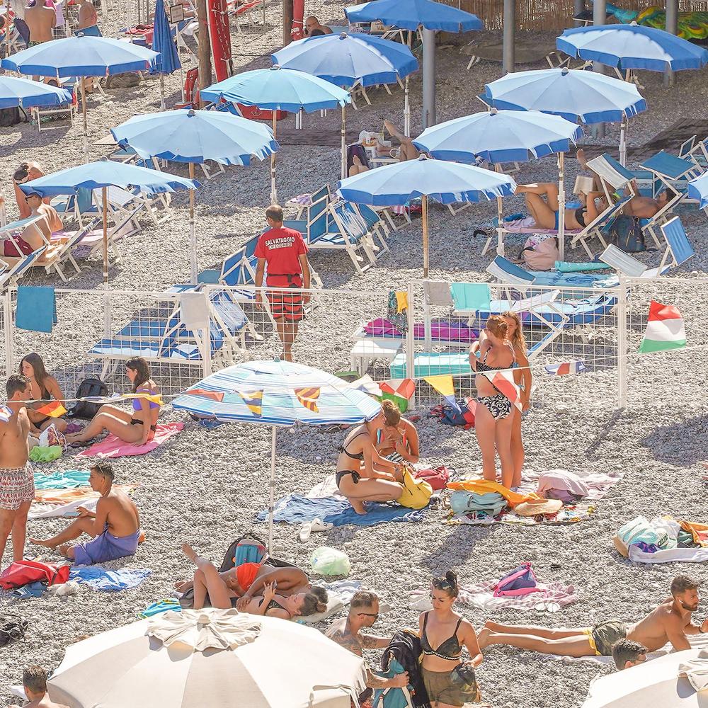 Crowded Summer Beach-by-Henrike Schenk-wall-art-print-canvas-poster-framed-Gioia