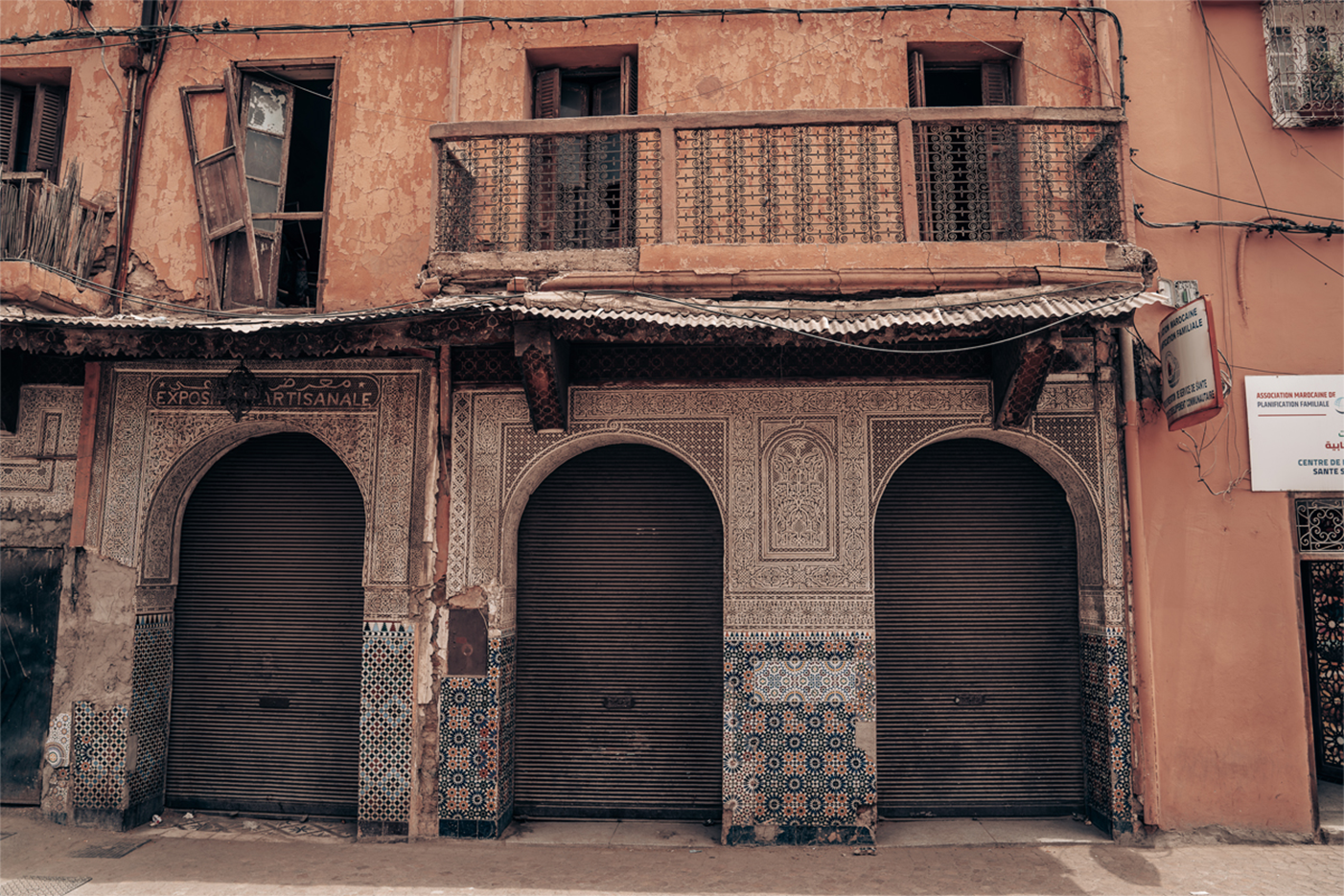 wall-art-print-canvas-poster-framed-Arches Of Marrakech , By Josh Silver-1