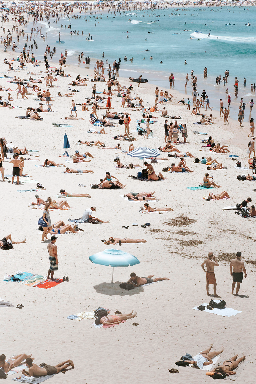 wall-art-print-canvas-poster-framed-Bondi Beach People , By Ilana Sallick-1