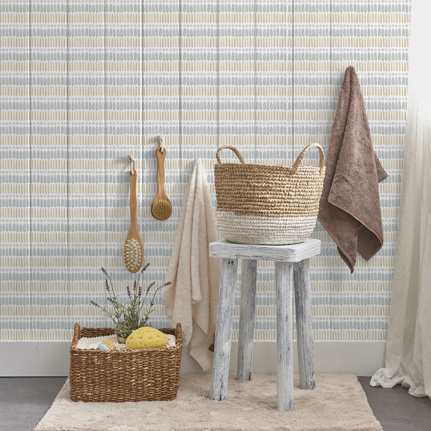 Garden Friends Pattern III, Style B, Wallpaper