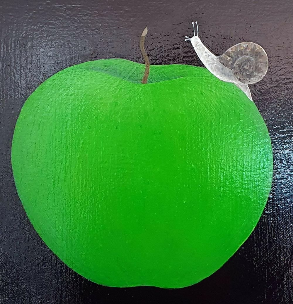 Of Apple & Snail