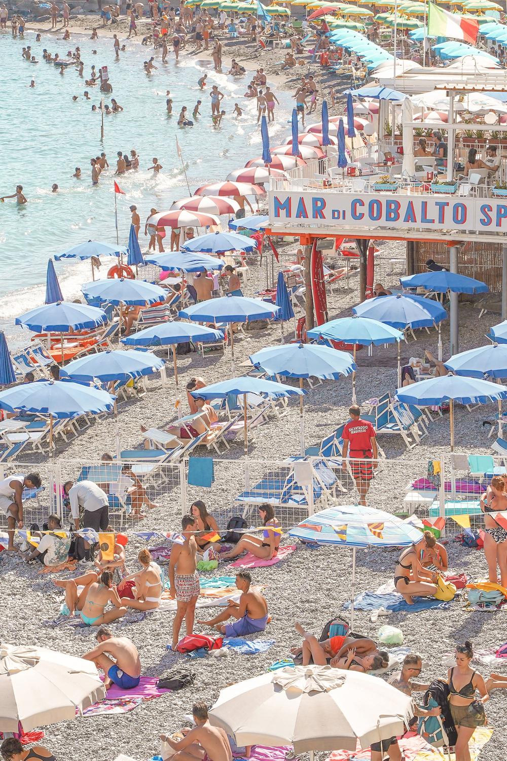 Crowded Summer Beach-by-Henrike Schenk-wall-art-print-canvas-poster-framed-Gioia