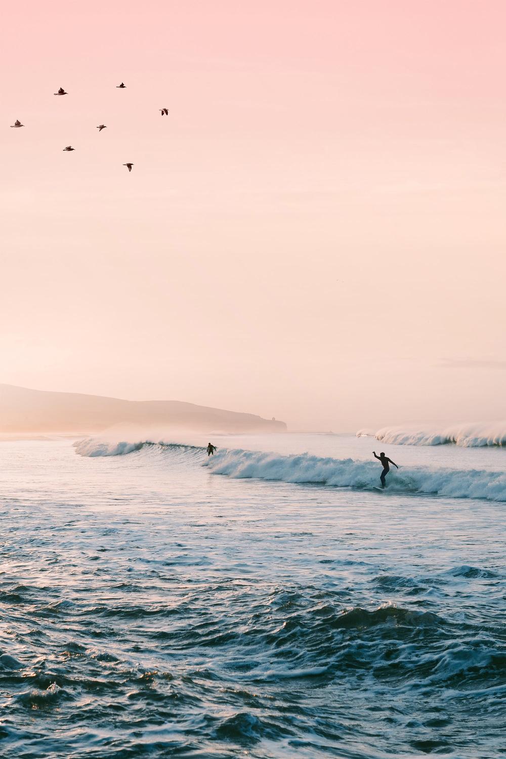 Sunset Surf-by-Gal Pittel-wall-art-print-canvas-poster-framed-Gioia