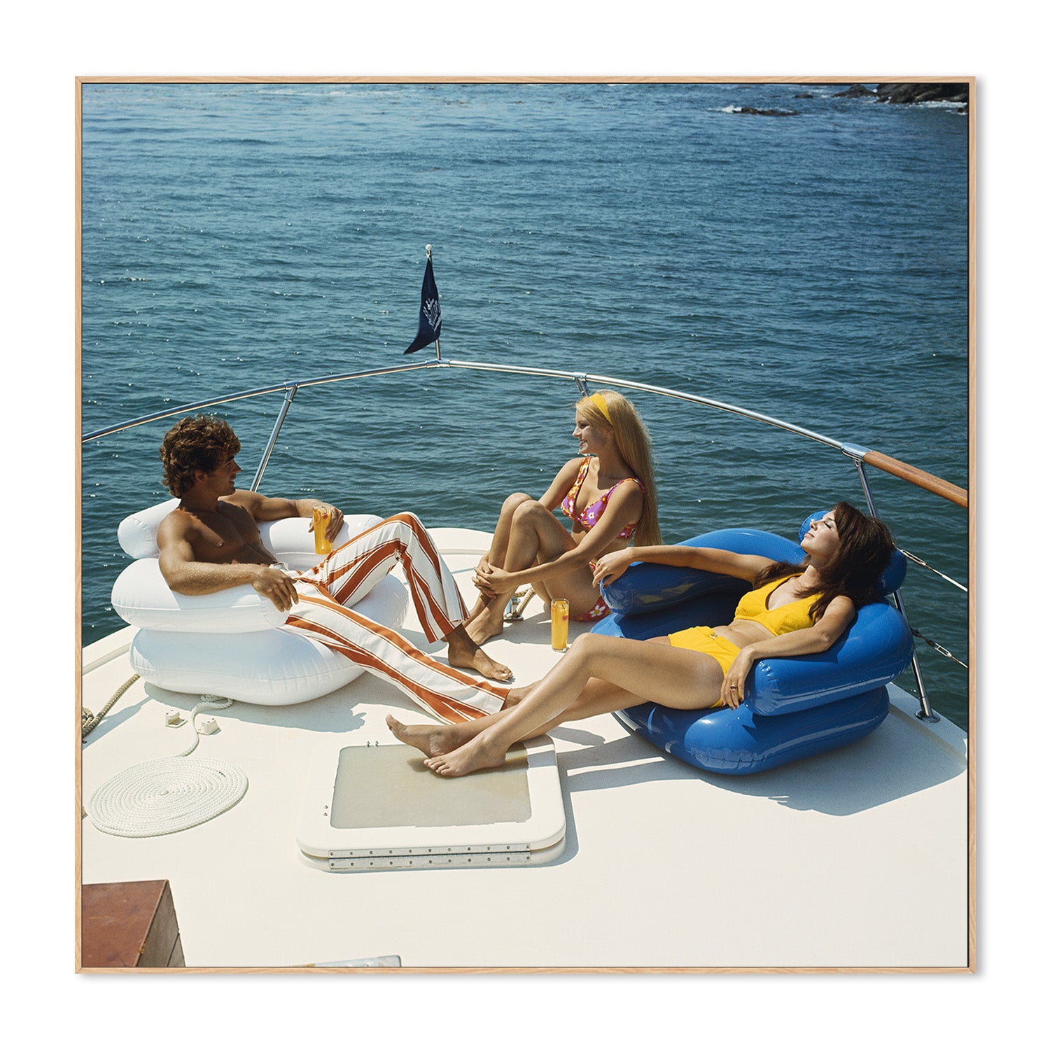 wall-art-print-canvas-poster-framed-Here to Unwind-4