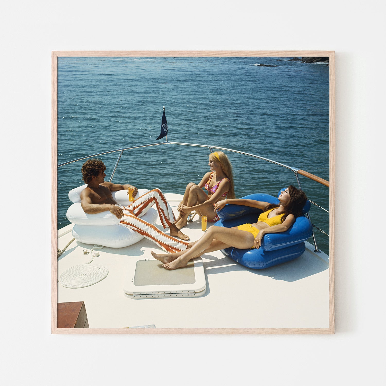 wall-art-print-canvas-poster-framed-Here to Unwind-6