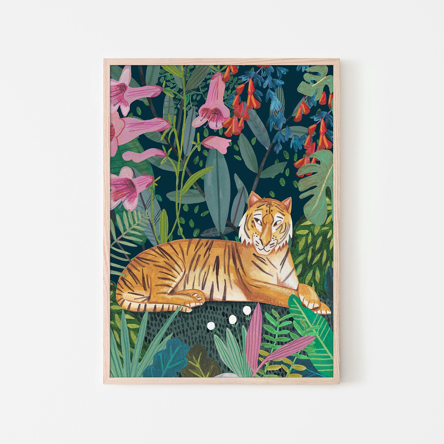wall-art-print-canvas-poster-framed-Tiger in the jungle-6